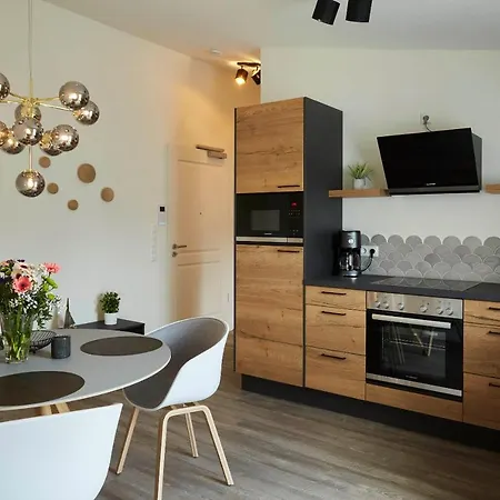 Bernstein Kattegat 32 * Busum